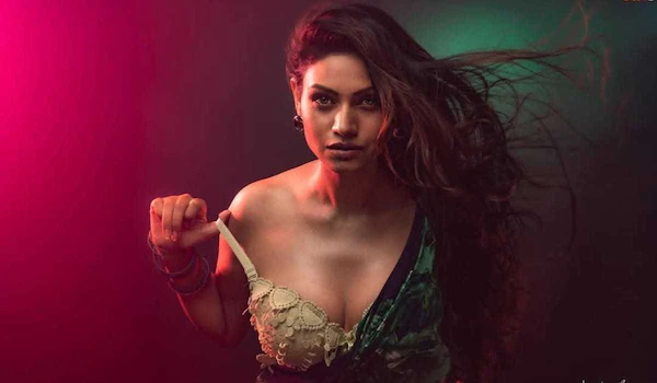 Nidhi Mahawan